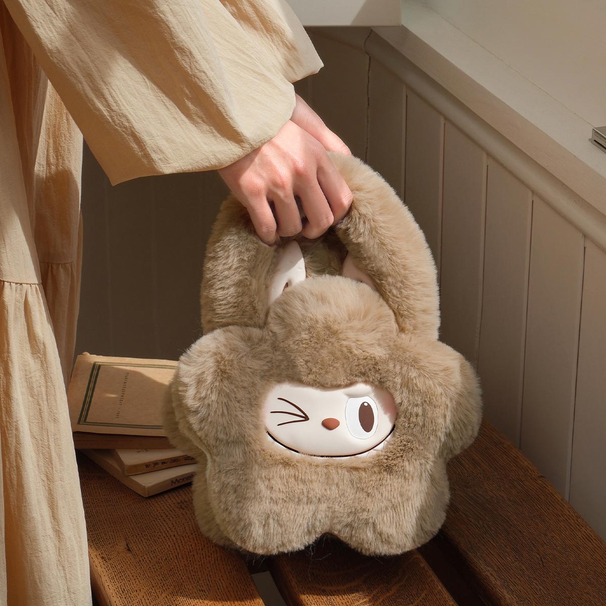 THE MONSTERS Classic Series-Plush Flower Bag (AUTHENTIC)